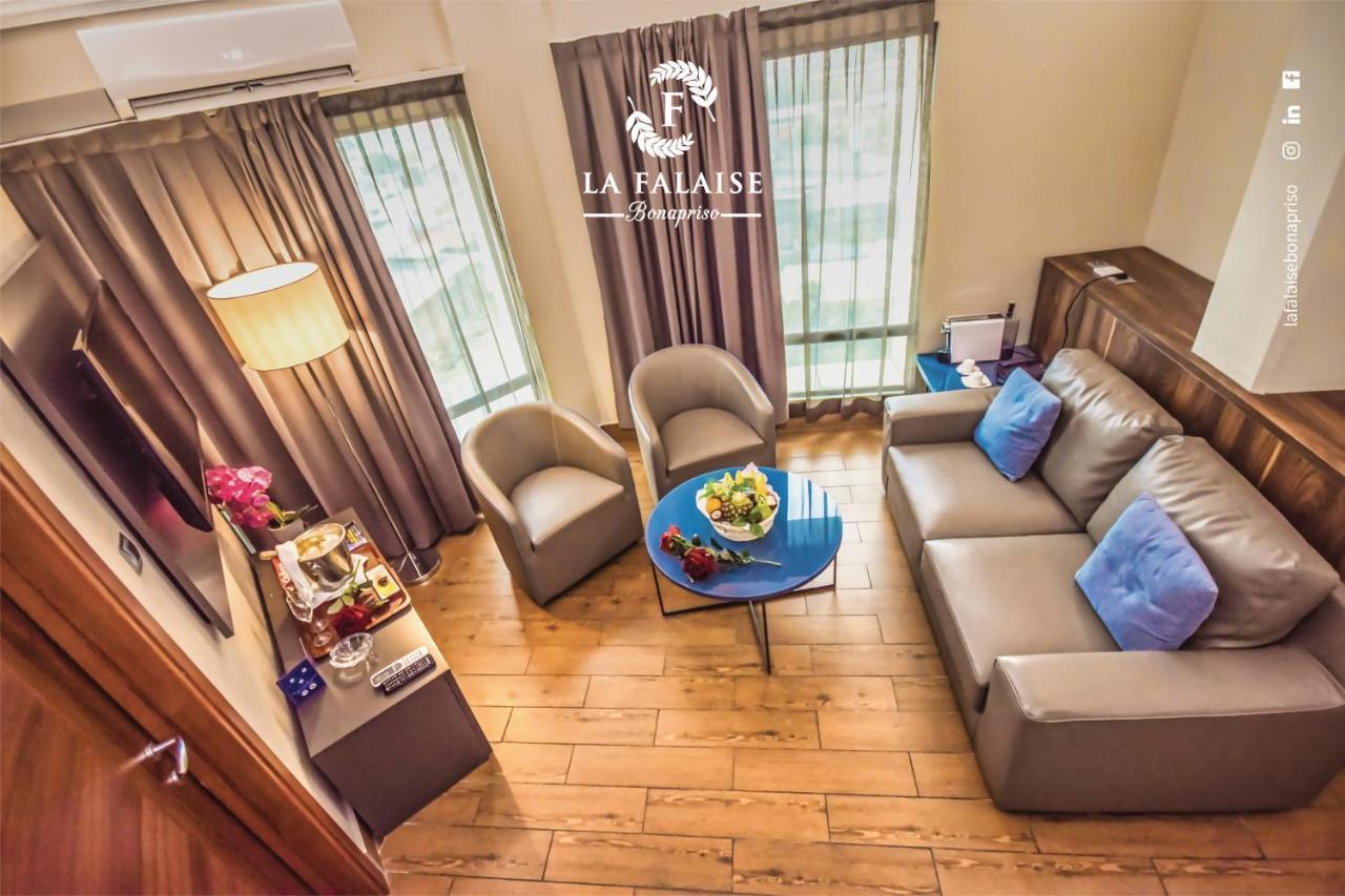 Hotel La Falaise Bonapriso Ντουάλα Εξωτερικό φωτογραφία