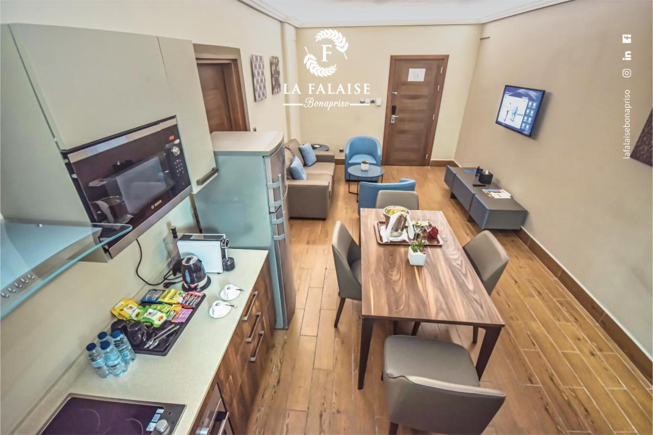 Hotel La Falaise Bonapriso Ντουάλα Εξωτερικό φωτογραφία